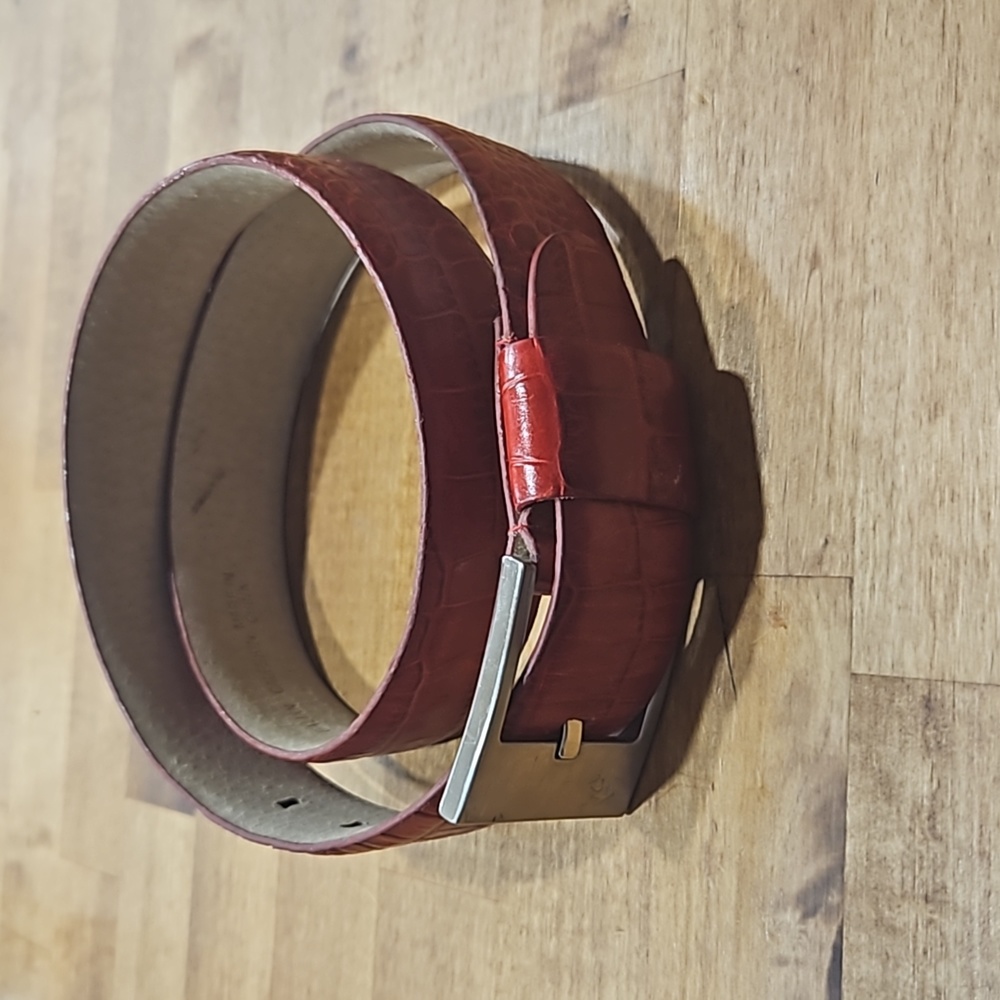 Vintage  large Kenneth Cole italian leather belt red Gator print